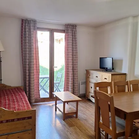 For 6 To 8 People In 5-min Walk From The Slopes Apartment