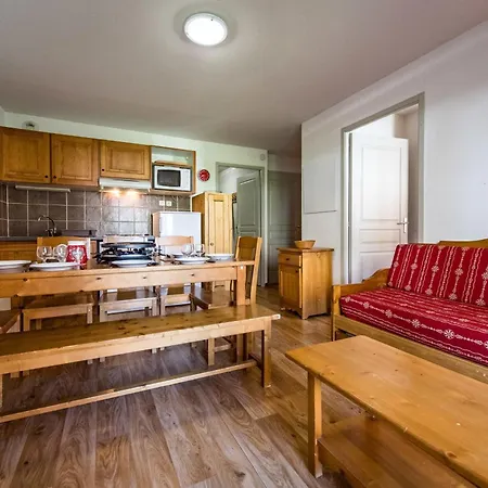 For 6 To 8 People In 5-min Walk From The Slopes דירה *