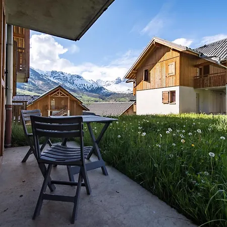For 6 To 8 People In 5-min Walk From The Slopes
